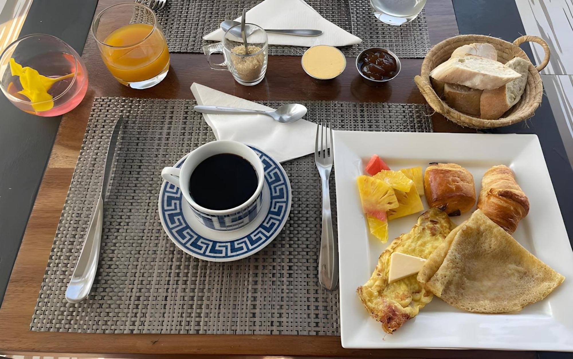 グランベ ステラ リナ Bed & Breakfast エクステリア 写真